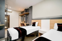 Collection O 94637 Teratai Residence