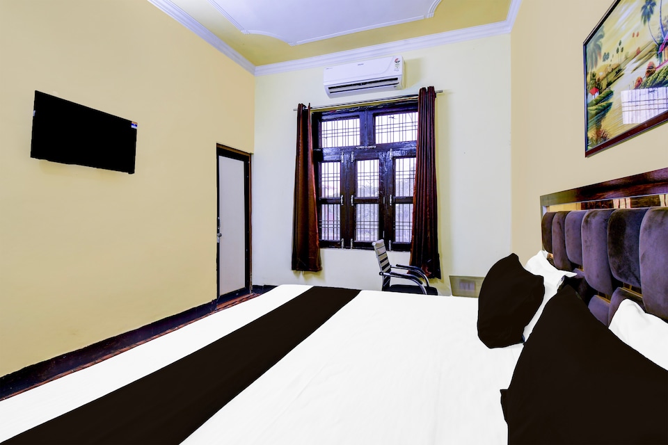 Hotel O SHUBHAM PALACE , Raebareily city, Raebareily