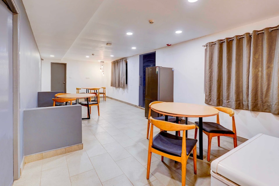 [Day Stay - 8 AM to 8 PM] Townhouse Oak Pondicherry Airport, Pondicherry City Centre, Pondicherry