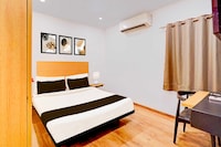 Townhouse Oak Puducherry Airport