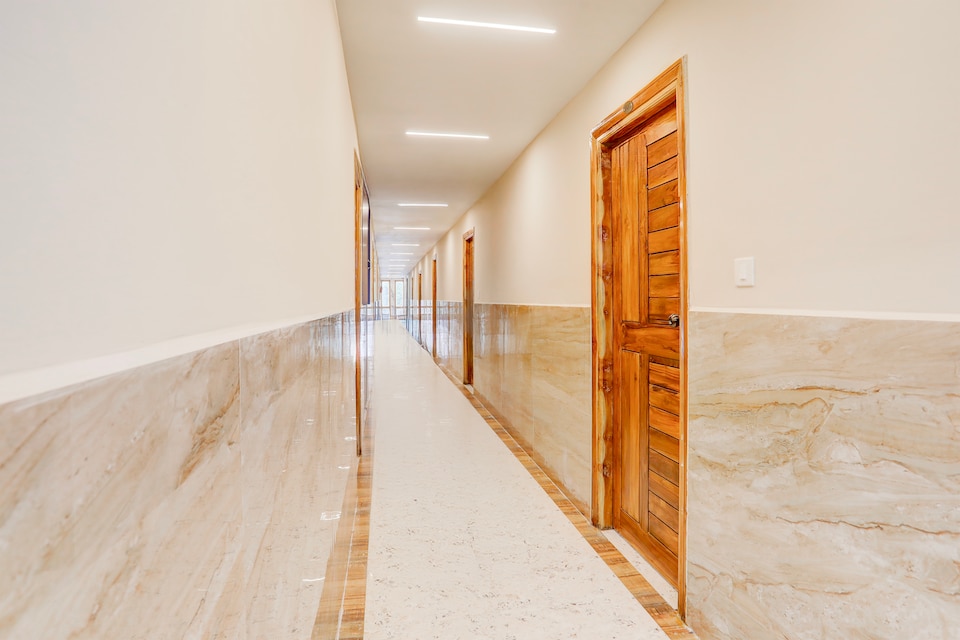 Super Townhouse Sri Padmavati Ammavaari Temple Formerly Hotel Rama Grand, Tiruchanur Road Tirupati, Tirupati