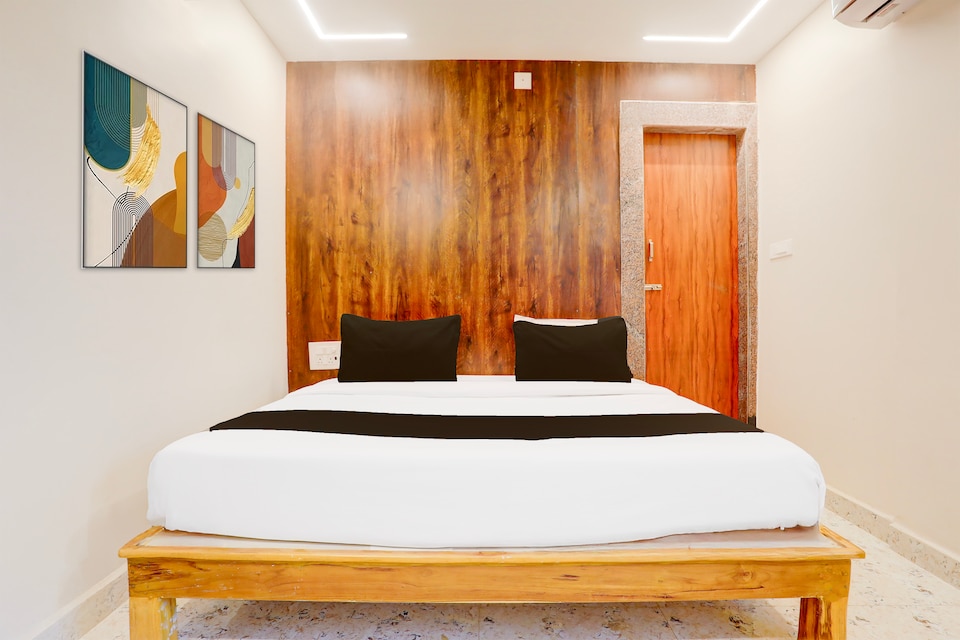 Townhouse Sri Padmavati Ammavaari Temple Formerly Hotel Rama Grand, Tiruchanur Road Tirupati, Tirupati