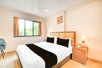 Townhouse OAK Hotel Naman Studio