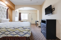 Capital O Deluxe Inn Channelview Houston I-10