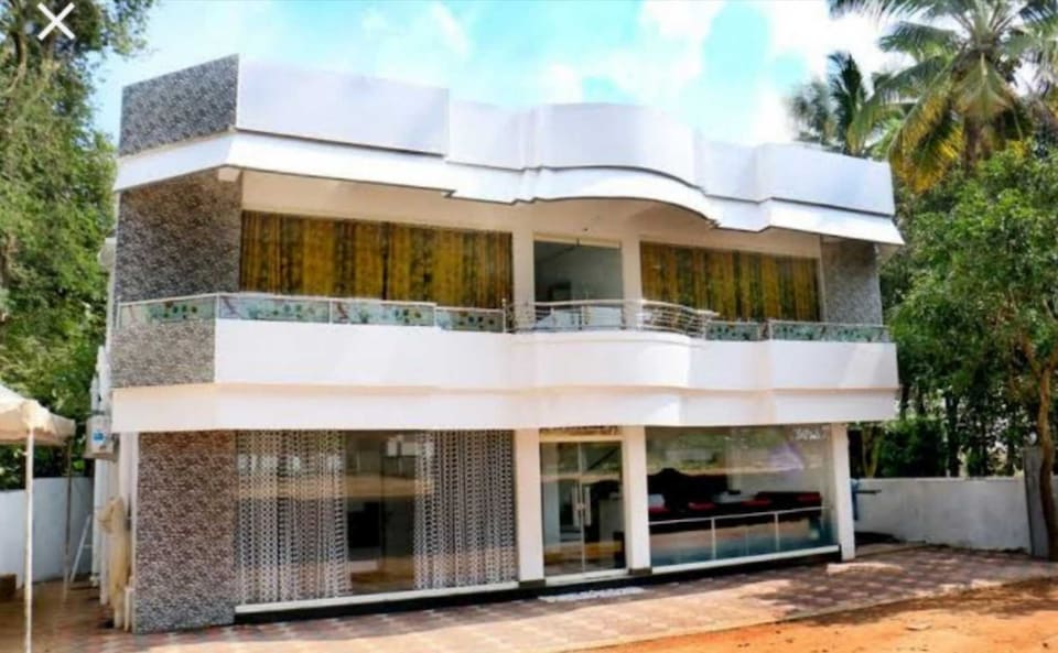 SPOT ON Mughal Beach Resort, Alappuzha Town Alappuzha, Alappuzha