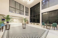 Belvilla near West Lake Hanoi, Truc Bach Lake formerly Le Grand - The Central Park