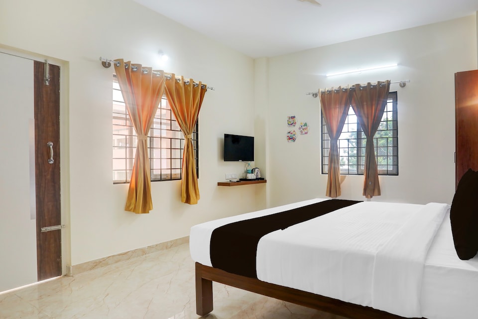 Hotel O Sujatha Residency, KR Puram Bangalore, Bangalore