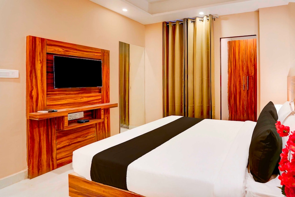 Townhouse Oak Alwar Railway Junction, Alwar, Alwar