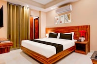 Townhouse Oak Alwar Railway Junction
