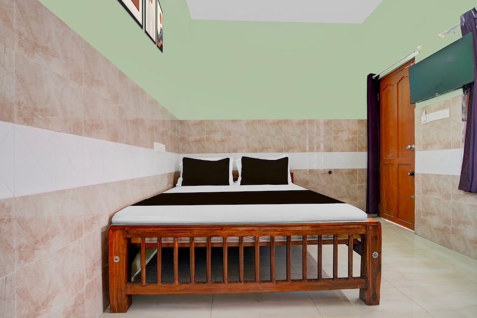 Hotel O PUTHENCHIRA RESIDENCY, Thampanoor Trivandrum, Trivandrum