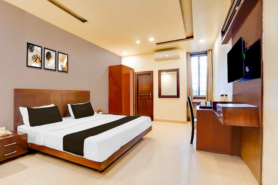 Townhouse Oak Lalghati Tekri Bhopal Viewpoint, Hamidia Road Bhopal, Bhopal