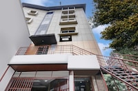 [Day Stay - 8 AM to 8 PM] Townhouse Oak Mysuru City Bus Terminal