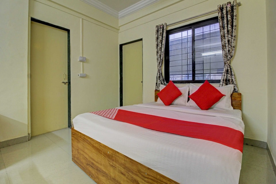 Power Break Hotel O Sai Executive Lodging (6 Hrs Stay), Katraj Khed Shivapur Pune, Pune