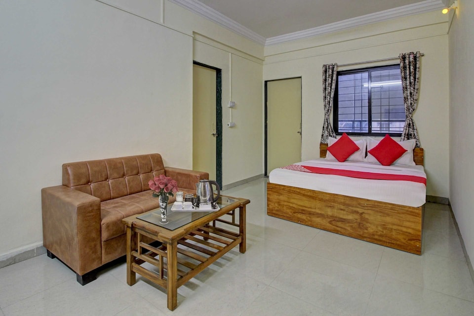 Power Break Hotel O Sai Executive Lodging (6 Hrs Stay), Katraj Khed Shivapur Pune, Pune