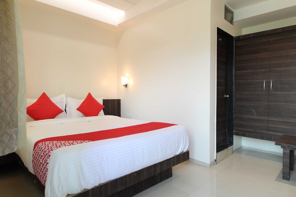 Power Break Hotel O New Pune (6 Hrs Stay), Pimpri Pune, Pune