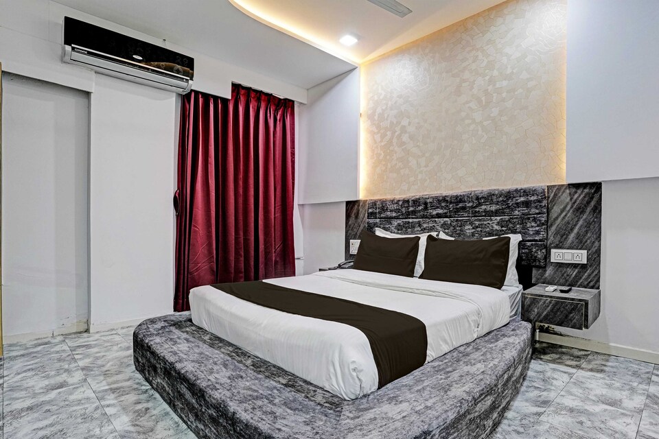 Power Break Hotel O Star Galaxy (6 Hrs Stay), Adajan, Surat