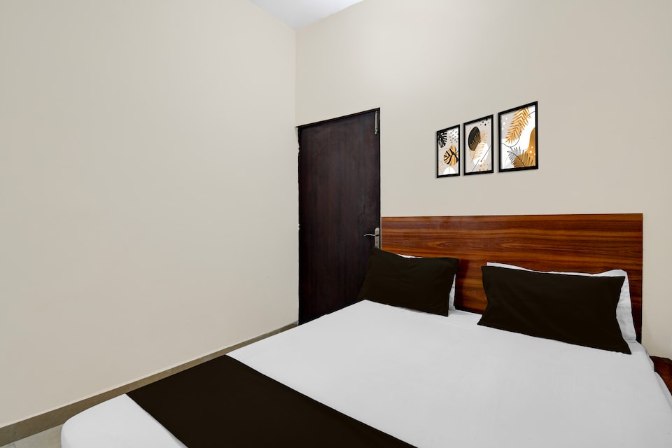 Super Hotel O BHU Campus , Lanka, Varanasi