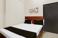 Super Hotel O BHU Campus 