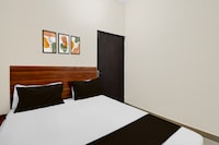 Super Hotel O BHU Campus 