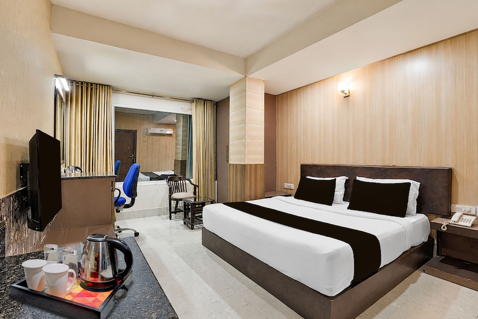 Townhouse Oak ONGC Crossway Formerly Hotel Gold Stone Comfort, Chakrata Road Dehradun, Dehradun