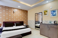 Townhouse Oak ONGC Crossway Formerly Hotel Gold Stone Comfort