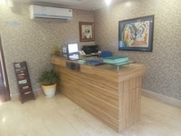 Super Townhouse Oak ONGC Crossway Formerly Hotel Gold Stone Comfort