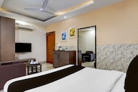 Townhouse Oak ONGC Crossway Formerly Hotel Gold Stone Comfort