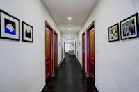 Super Townhouse Oak ONGC Crossway Formerly Hotel Gold Stone Comfort
