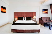 Townhouse Golden Bridge Bharuch