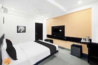 Townhouse Oak City Center Mysore Palace