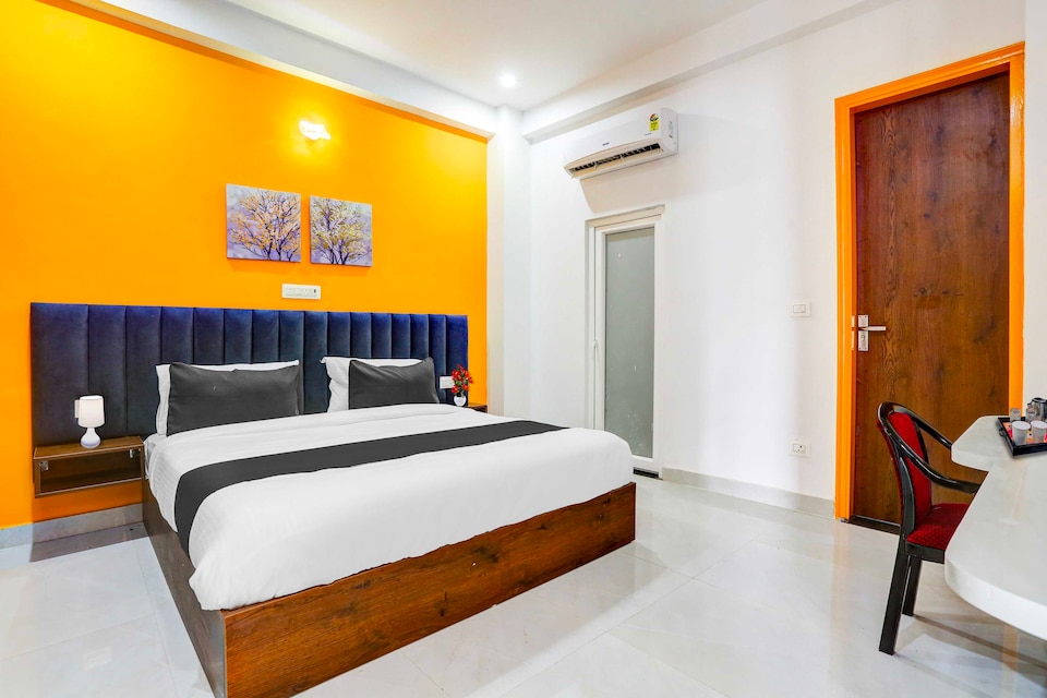 Townhouse Oak Sector 69 Gurgaon, Sohna Road, Gurgaon