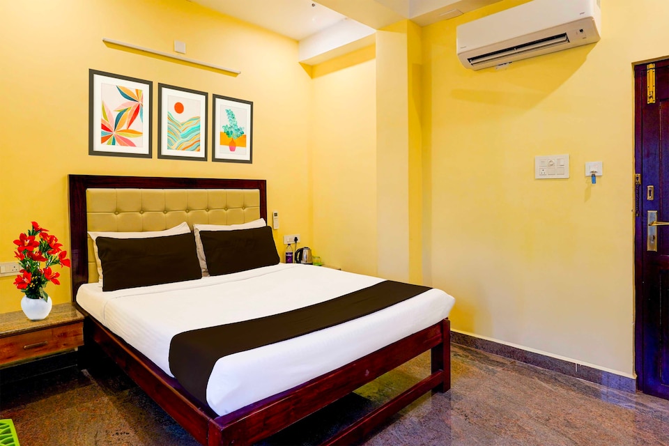 Townhouse Oak White town Rock Beach, Pondicherry City Centre, Pondicherry
