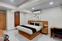 Super Hotel O Pune Kasarwadi Railway Station