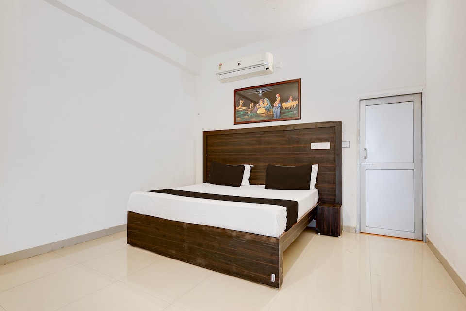 Hotel O Royal , Rewari, Rewari