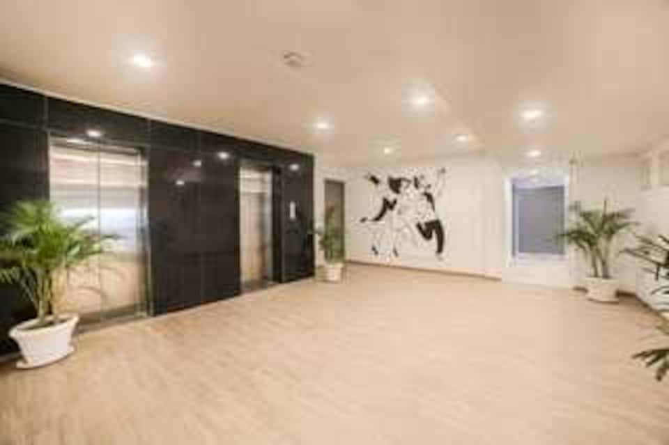 POP 83635H Town House 160 Sector 01 Vaishali, Indirapuram Ghaziabad, Ghaziabad