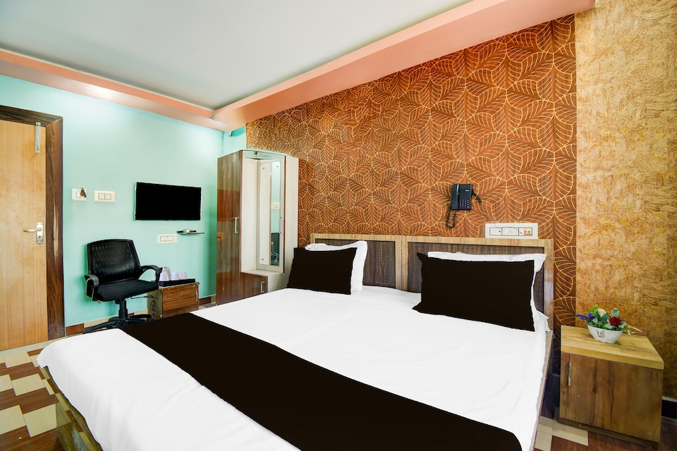 Collection O Tarapith Railway Junction Formerly Newtown Park, Tarapith, Tarapith