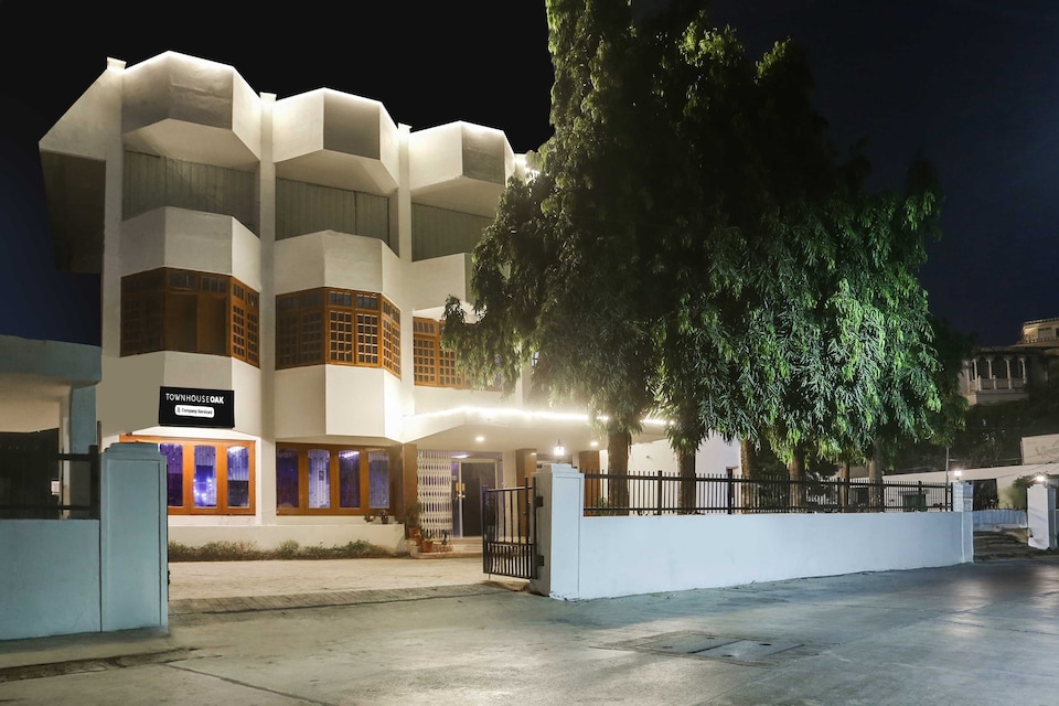 Townhouse Oak Pichola Lake Udaipur City Palace, Udaipur Central, Udaipur