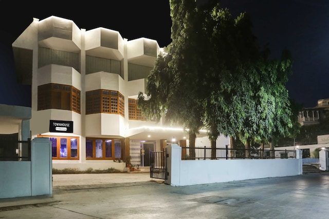 Townhouse Udaipur City Palace