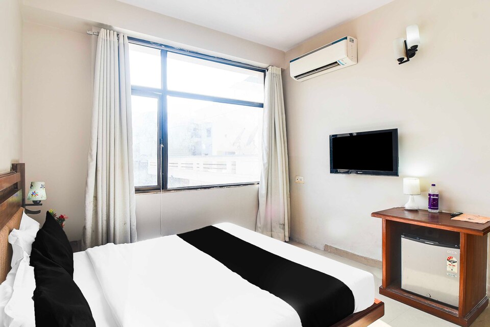 Townhouse Oak Malviya Nagar Fortis Hospital, Jaipur Airport, Jaipur