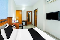 Townhouse Oak Malviya Nagar Fortis Hospital