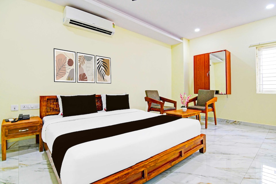 Townhouse Oak Visakhapatnam Vishwanadh Sports Club, Transit Vizag, Visakhapatnam