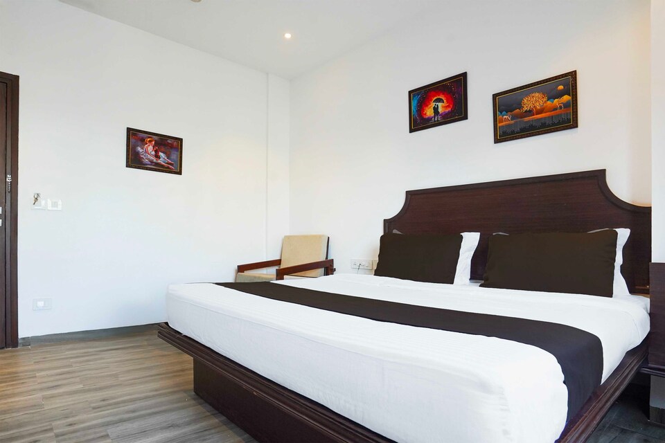 Townhouse Oak Ramdaspeth KRIMS Hospital, Dharampeth Nagpur, Nagpur