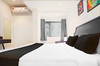 Townhouse Oak Ramdaspeth KRIMS Hospital