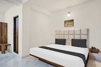 Townhouse Oak Kachighati ISBT Shimla