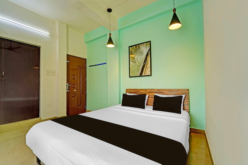 Super Hotel O KSRTC Bus Terminal Formerly Budget Stay Eastfort, Thampanoor Trivandrum, Trivandrum