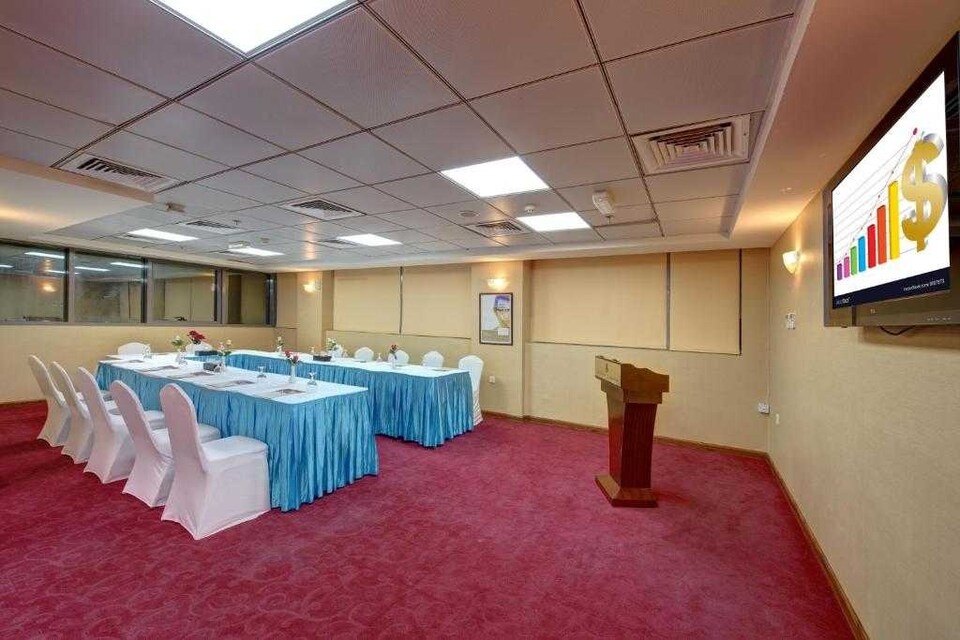 Belvilla Royal Tulip Sharjah Aparthotel, Rolla Square Sharjah, Sharjah