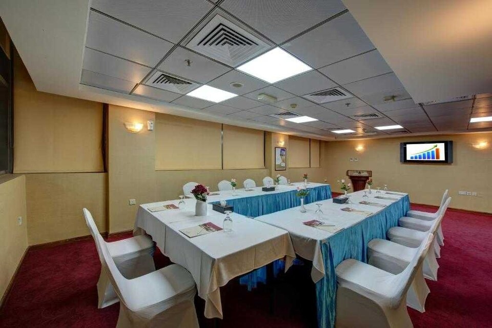 Belvilla Royal Tulip Sharjah Aparthotel, Rolla Square Sharjah, Sharjah