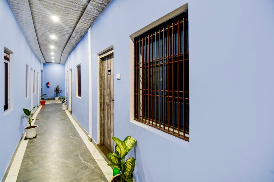 SPOT ON Hotel Shree Rudraksh, Sigra, Varanasi