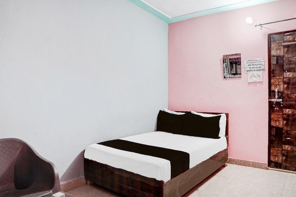 Hotel O DAZI STAR , Anand Vihar Delhi, Delhi