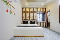 Hotel O  M.P GUEST INN